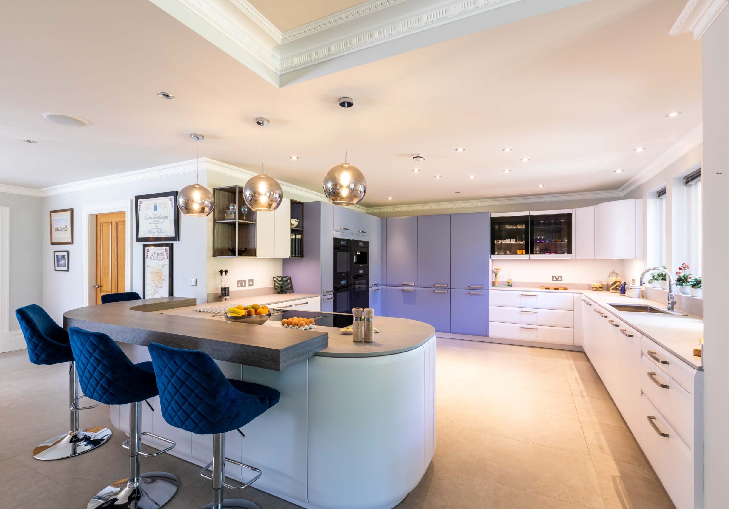 Kitchen 12 full kitchen